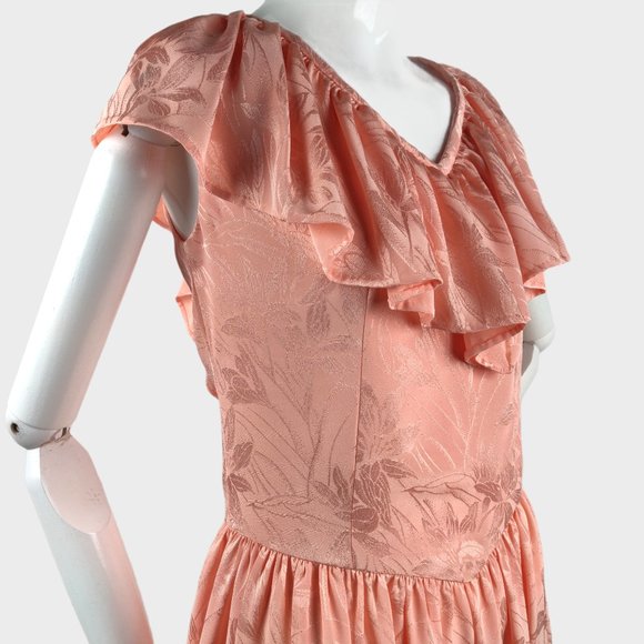 Vintage 1980s Shell Pink Tea Dress Floral Damask Ruffle Neckline Open Tie Back M - Picture 9 of 16